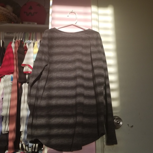 Long sleeve graphic T-shirt - Picture 2 of 3